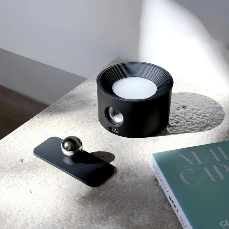Vexara | Cordless Wall Lamp with Adjustable Head