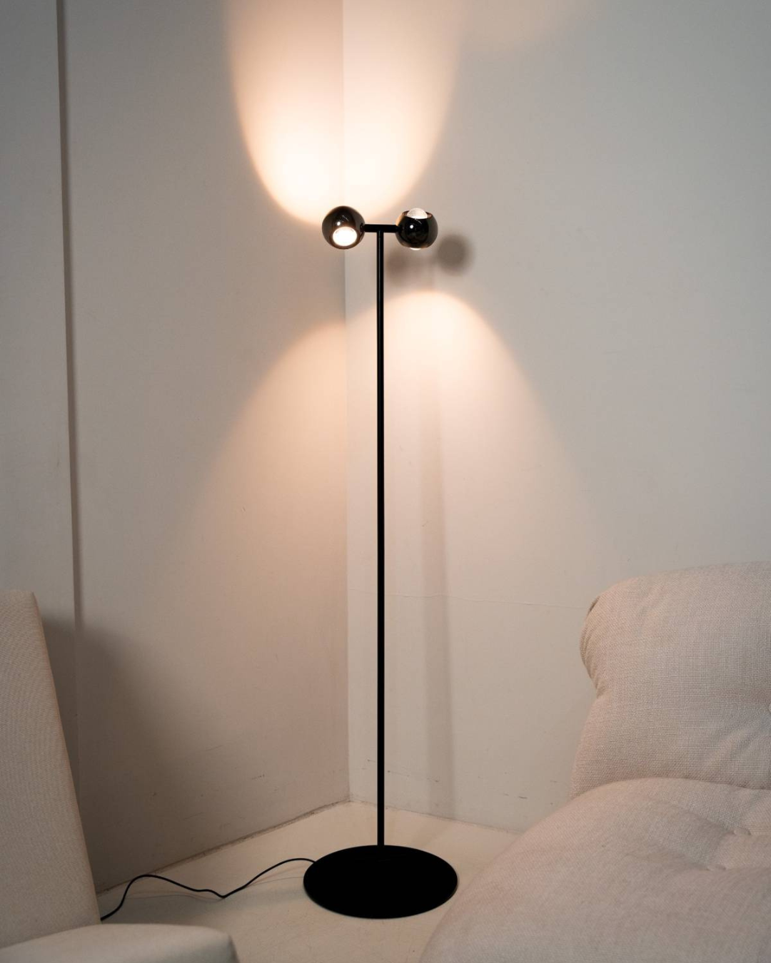 Cyrano | LED Floor Lamp with Adjustable Chrome Heads