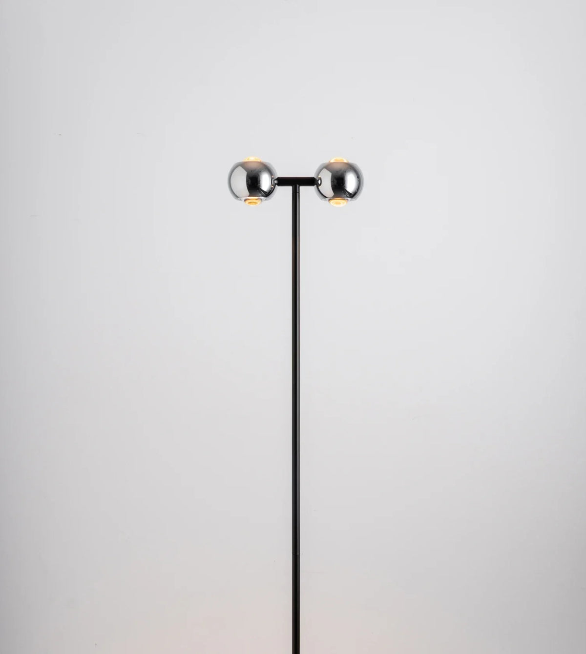 Cyrano | LED Floor Lamp with Adjustable Chrome Heads