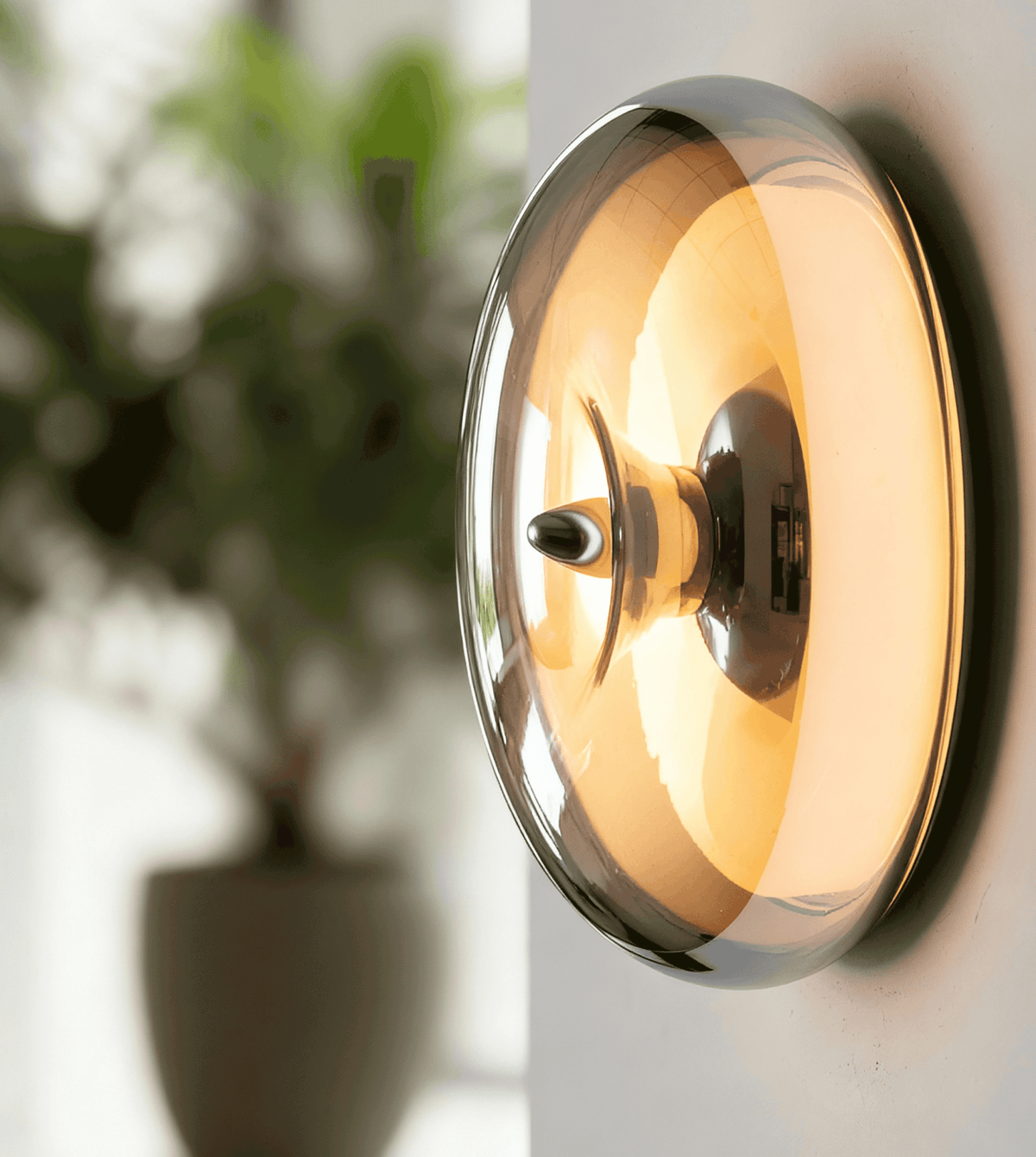 Cirelle | LED Glass Wall Light with Touch Dimmer