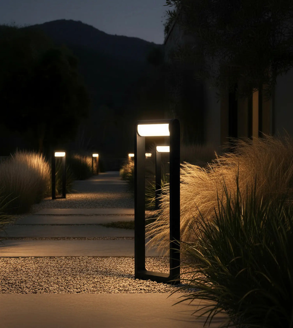 Dell | LED Outdoor Bollard Light