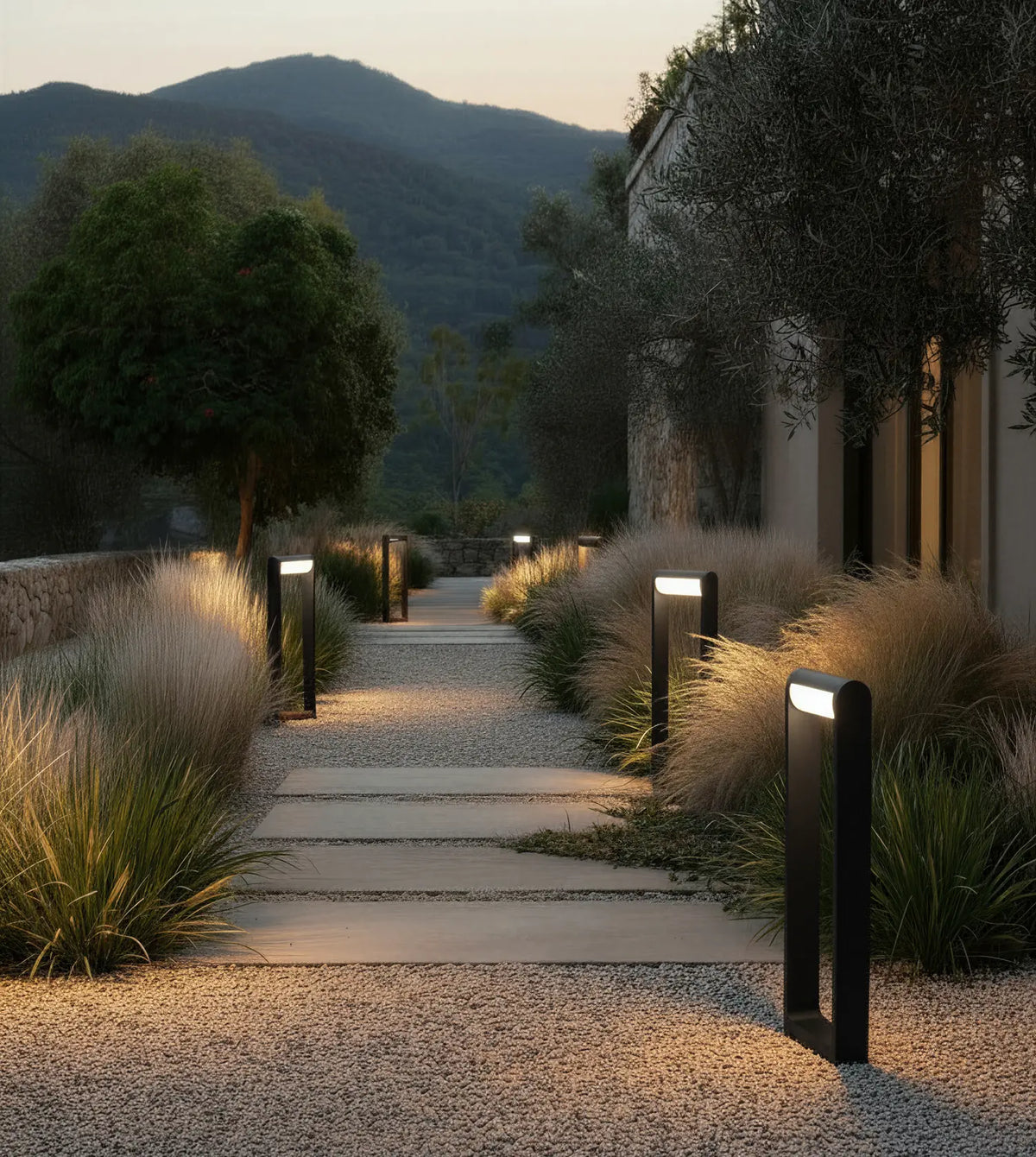 Dell | LED Outdoor Bollard Light