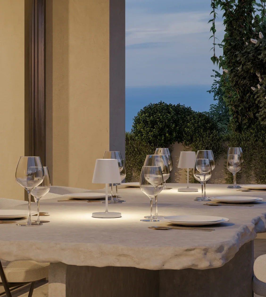 Fiorin | Rechargeable LED Table Lamp