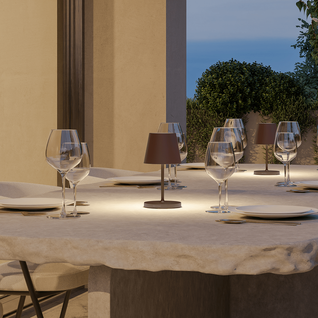 Fiorin | Rechargeable LED Table Lamp