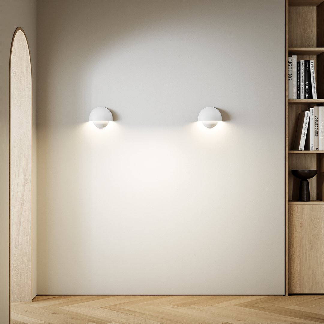 Pace | LED Wall Light with Dual Power Options