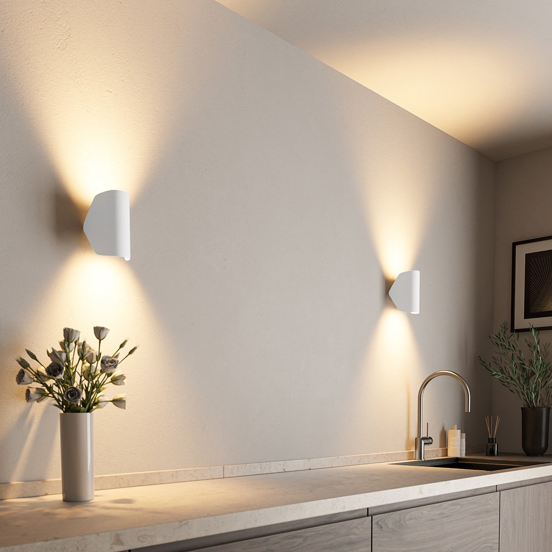 Trevarn | Adjustable LED Wall Light