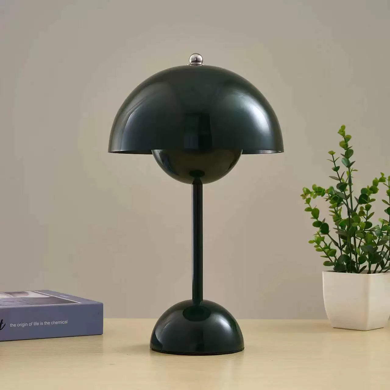 Meridian | Cordless Dome Table Lamp with Touch Dimming