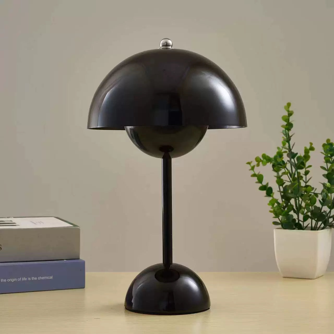 Meridian | Cordless Dome Table Lamp with Touch Dimming