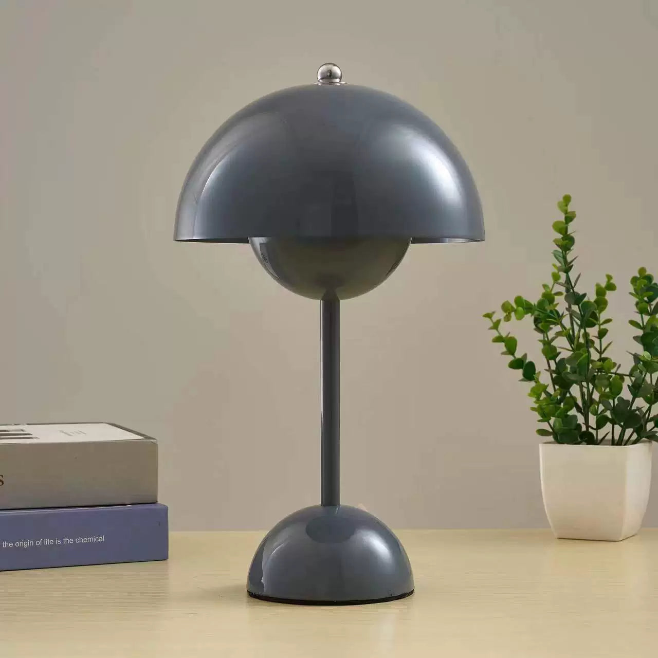Meridian | Cordless Dome Table Lamp with Touch Dimming
