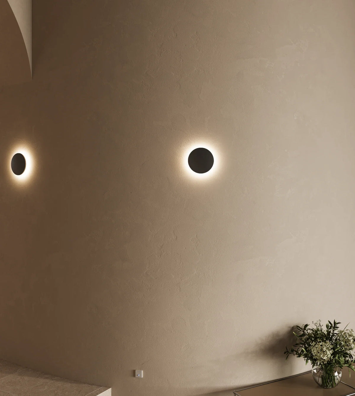 Vexis | Rechargeable LED Wall Light with Touch Dimming