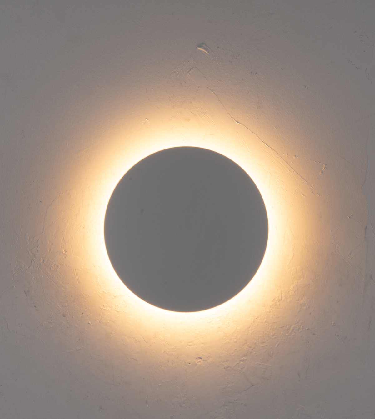 Eclipse | LED Wall Light with Ambient Glow