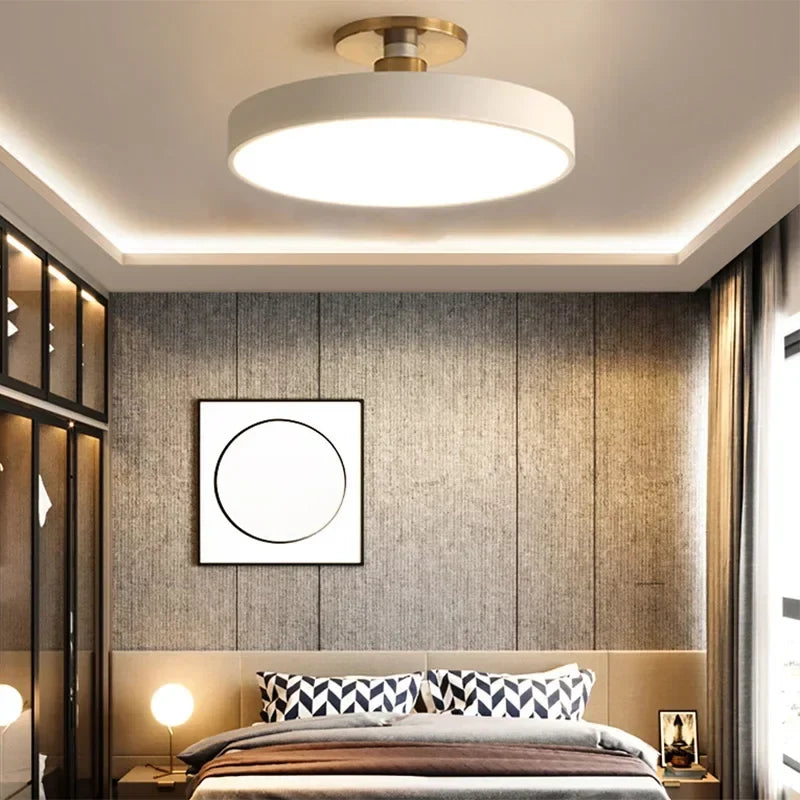 Wynlow | Round LED Ceiling Light with Gold Accent