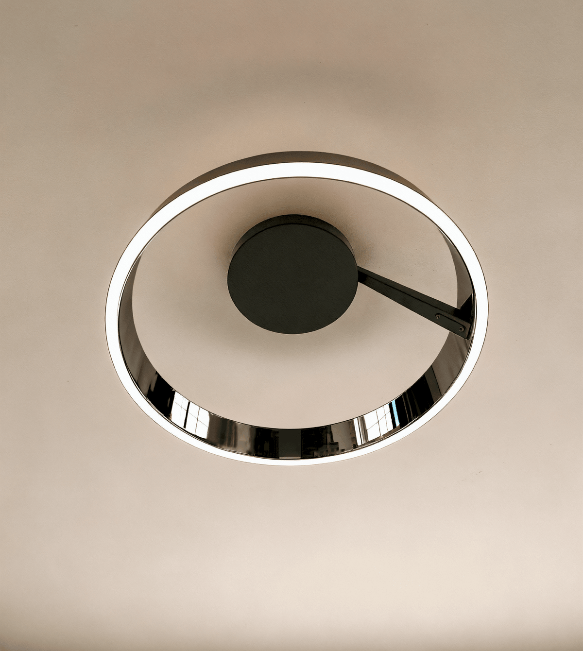 Radiant | LED Ceiling Light with Dimmable Ring Design
