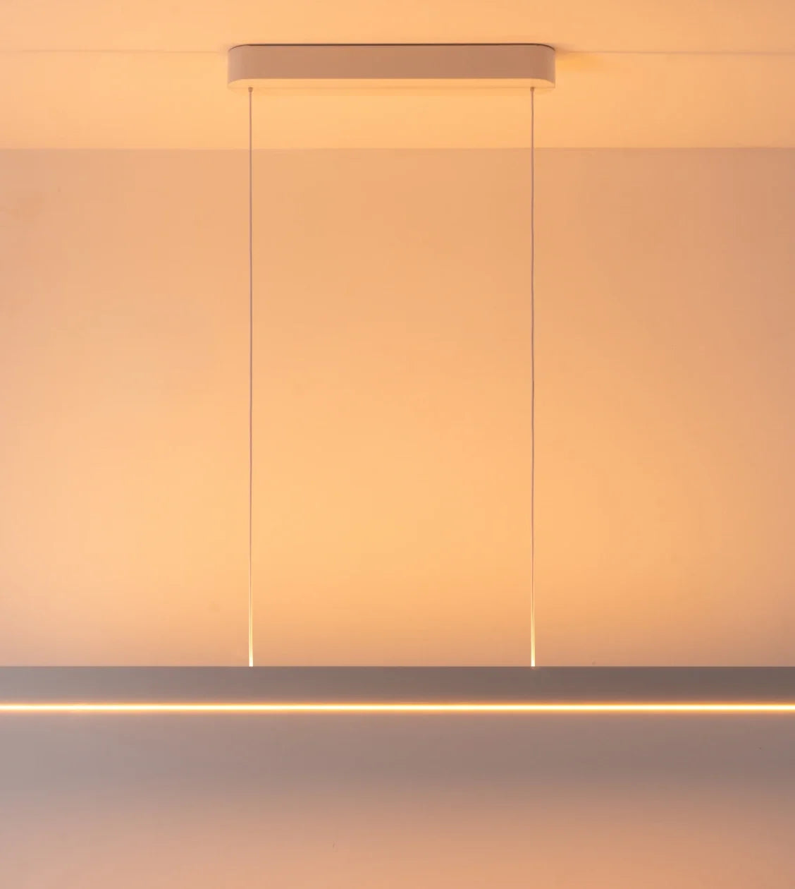 Itheria | LED Pendant Light Bar