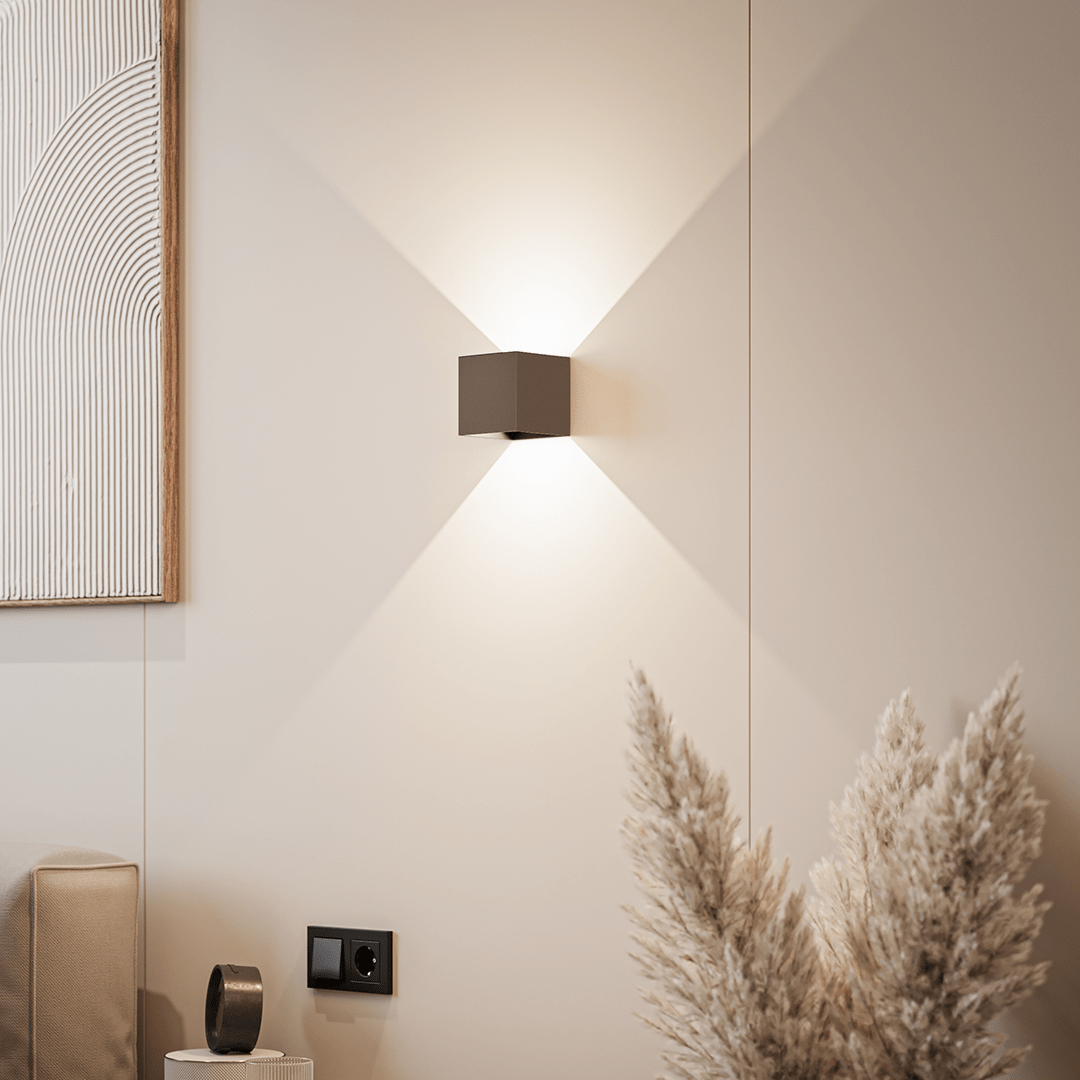 Brymar | LED Wall Light with Adjustable Beam