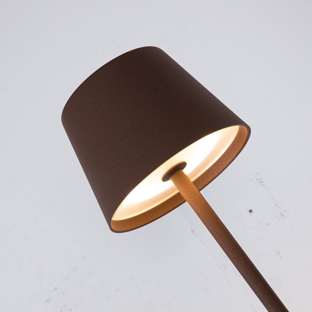 Jett | Battery-Powered LED Floor Lamp