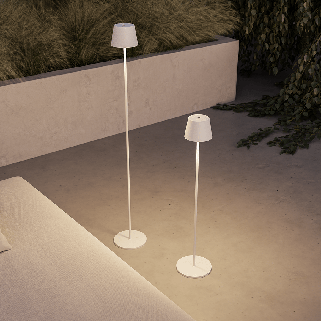 Jett | Battery-Powered LED Floor Lamp
