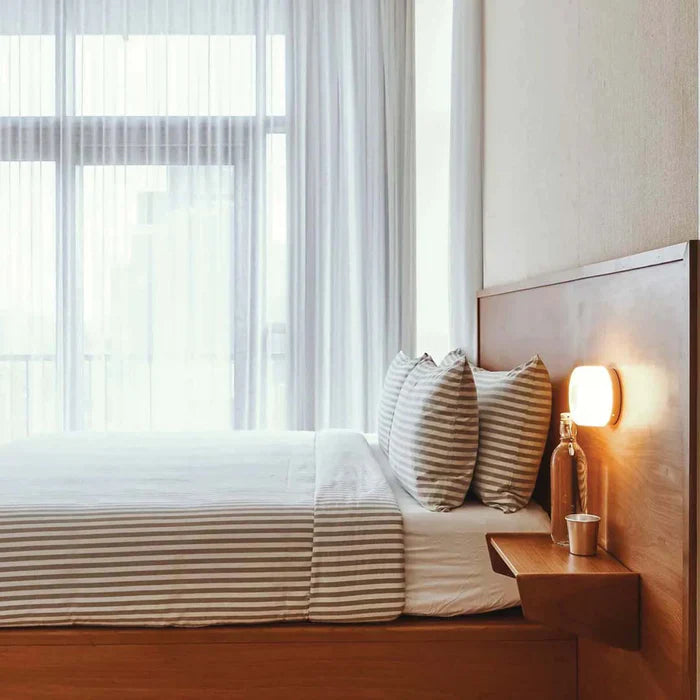 Orbica | LED Wall Light with Acrylic Shade