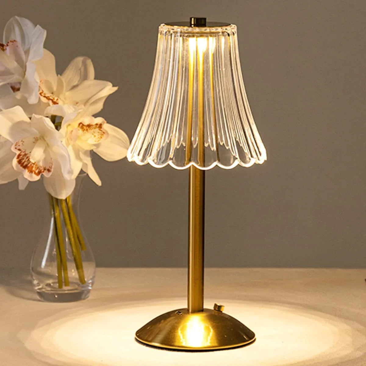 Zinovia | Rechargeable Crystal Table Lamp with Gold Finish