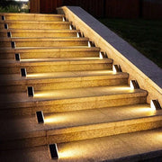 Veronia | Solar-Powered Outdoor Step Lights