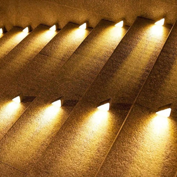 Veronia | Solar-Powered Outdoor Step Lights