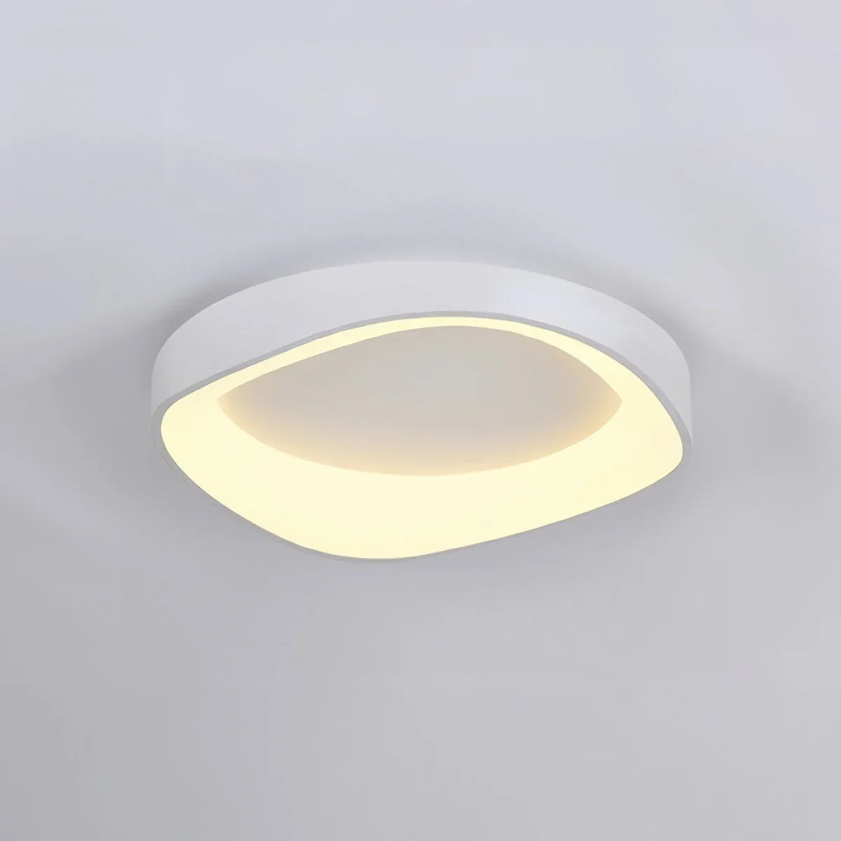 Foxwell | Scandinavian Flush Mount Ceiling Light with Wood Finish