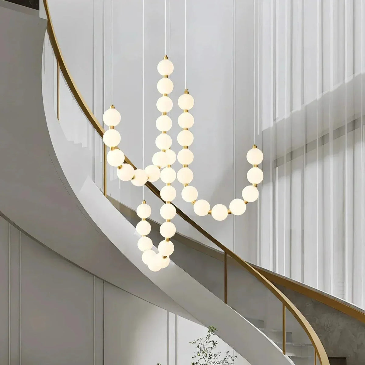 Pearlstrand | Multi-Globe Pendant Light