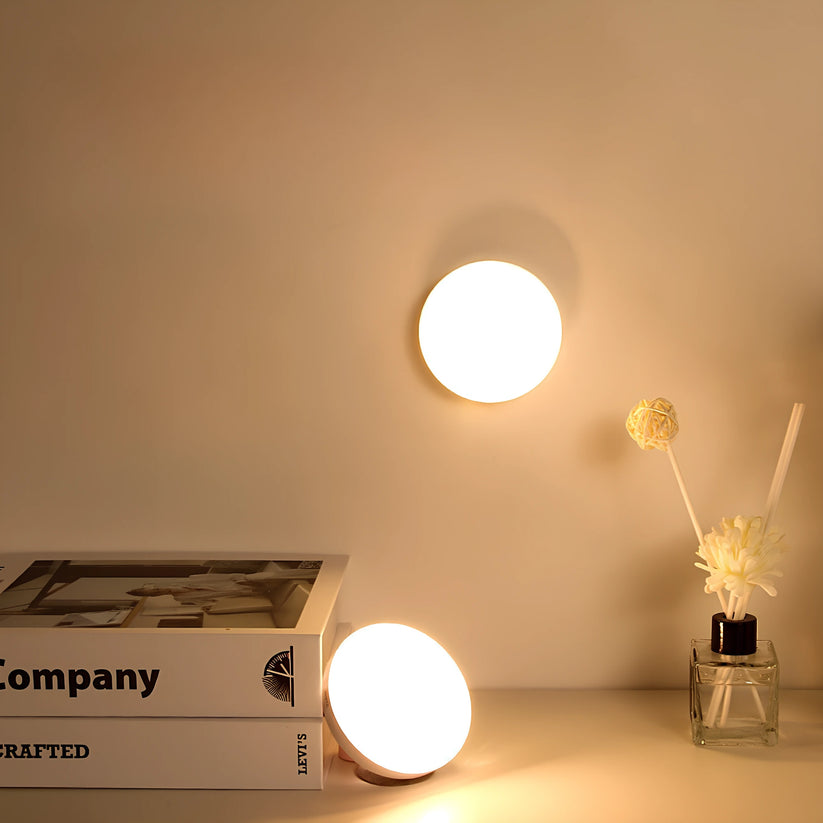 Kyndale | LED Motion Sensor Wall Light with USB Charging