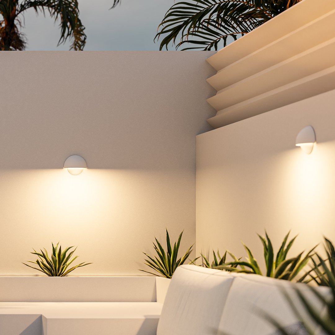Pace | LED Wall Light with Dual Power Options