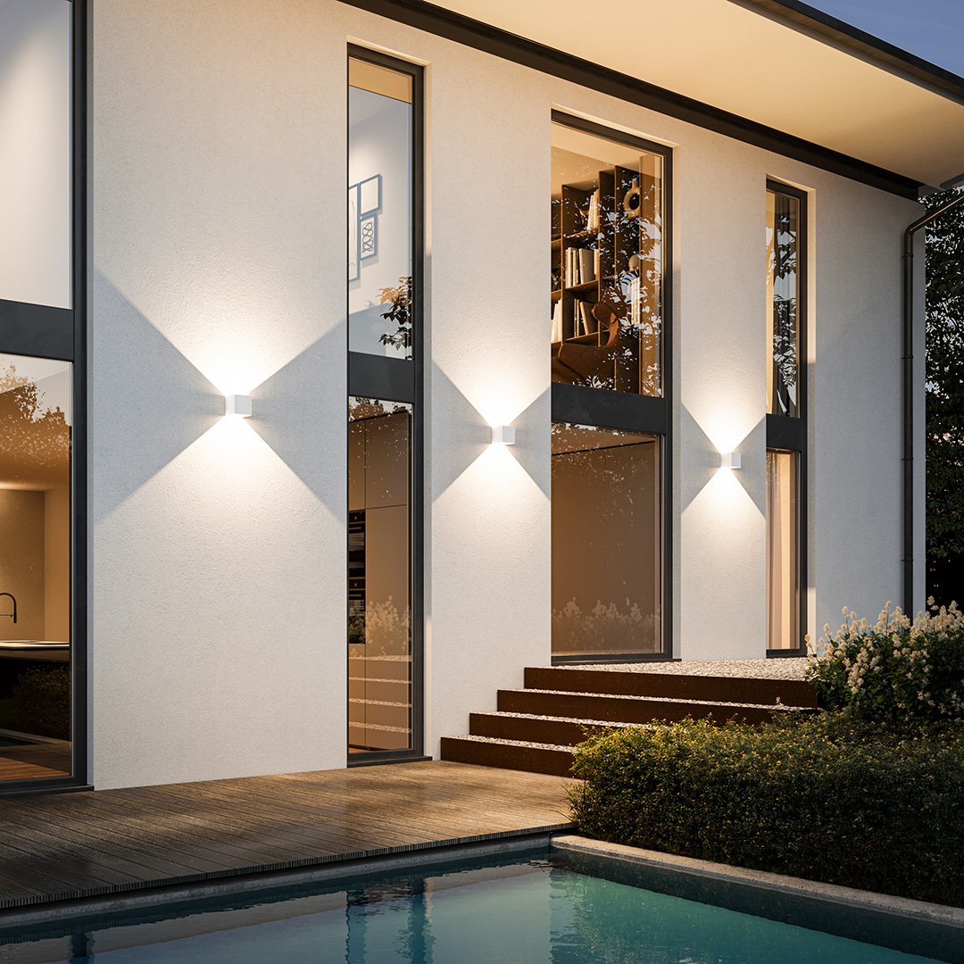 Brymar | LED Wall Light with Adjustable Beam